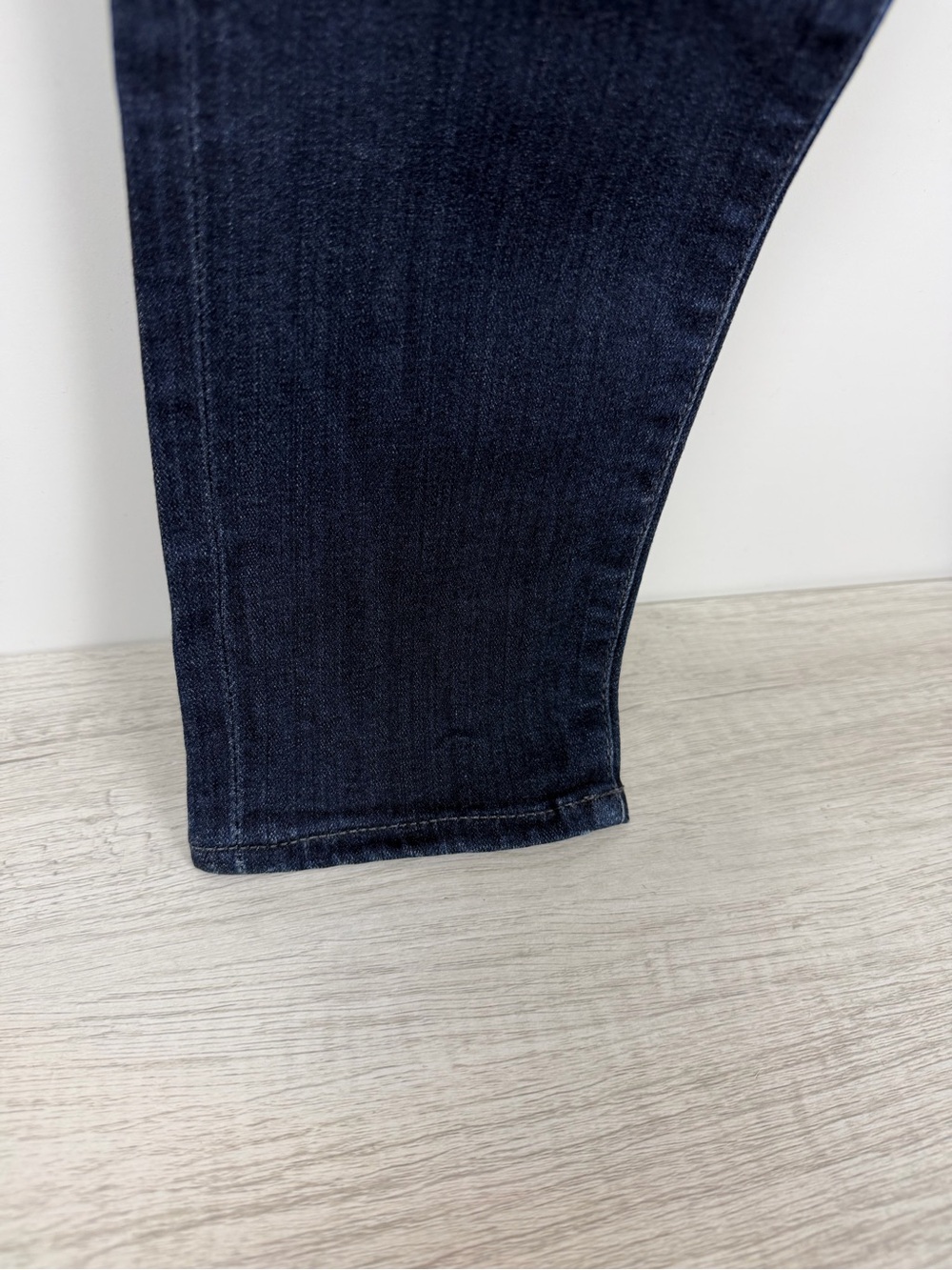 AG Adriano Goldschmied The Farrah Skinny Jeans Size 29R - Picture 5 of 13